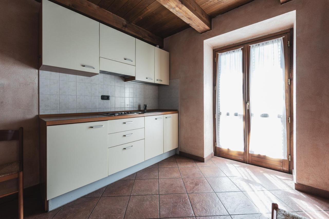 Residence La Tana Del Ghiro Bardonecchia Exterior photo