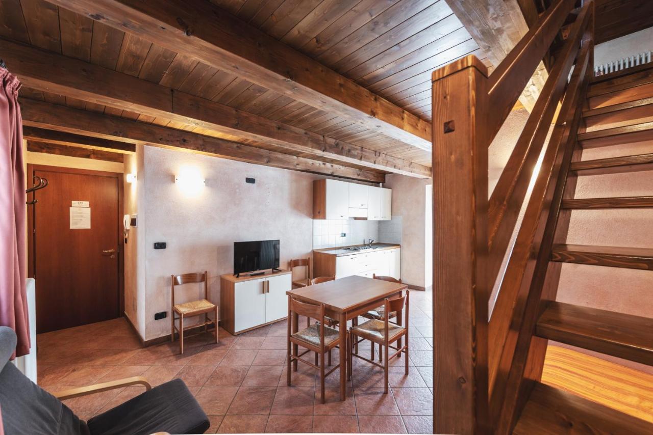 Residence La Tana Del Ghiro Bardonecchia Exterior photo